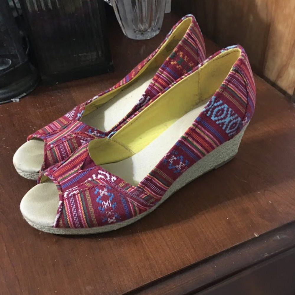 Tribal Print Wedges